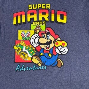 Super Mario Brothers T-shirt‎